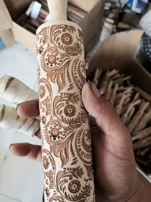 Rolling Pin Christmas Embossing