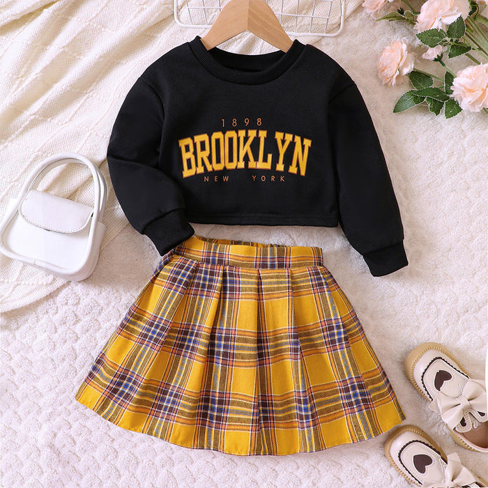 Girls Letter Print Sweatshirt Skirt Suit