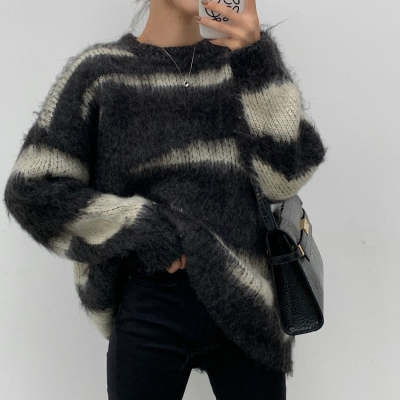 Black And White Pattern Sweater Women's Top Round Neck Street Casual Long Sleeve Color Matching Knitted