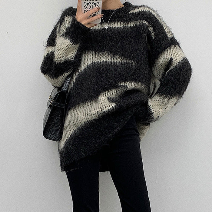 Black And White Pattern Sweater Women's Top Round Neck Street Casual Long Sleeve Color Matching Knitted