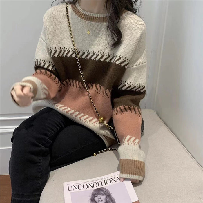 Gentle Style Fashionable Stylish Contrast Color Lazy Sweater for Women