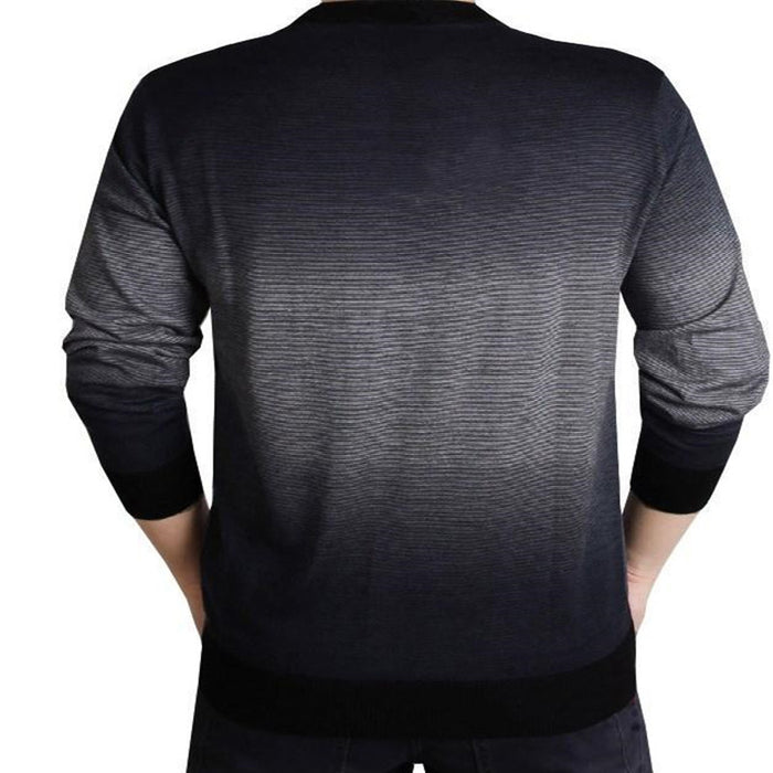 Long sleeve t-shirt middle-aged men